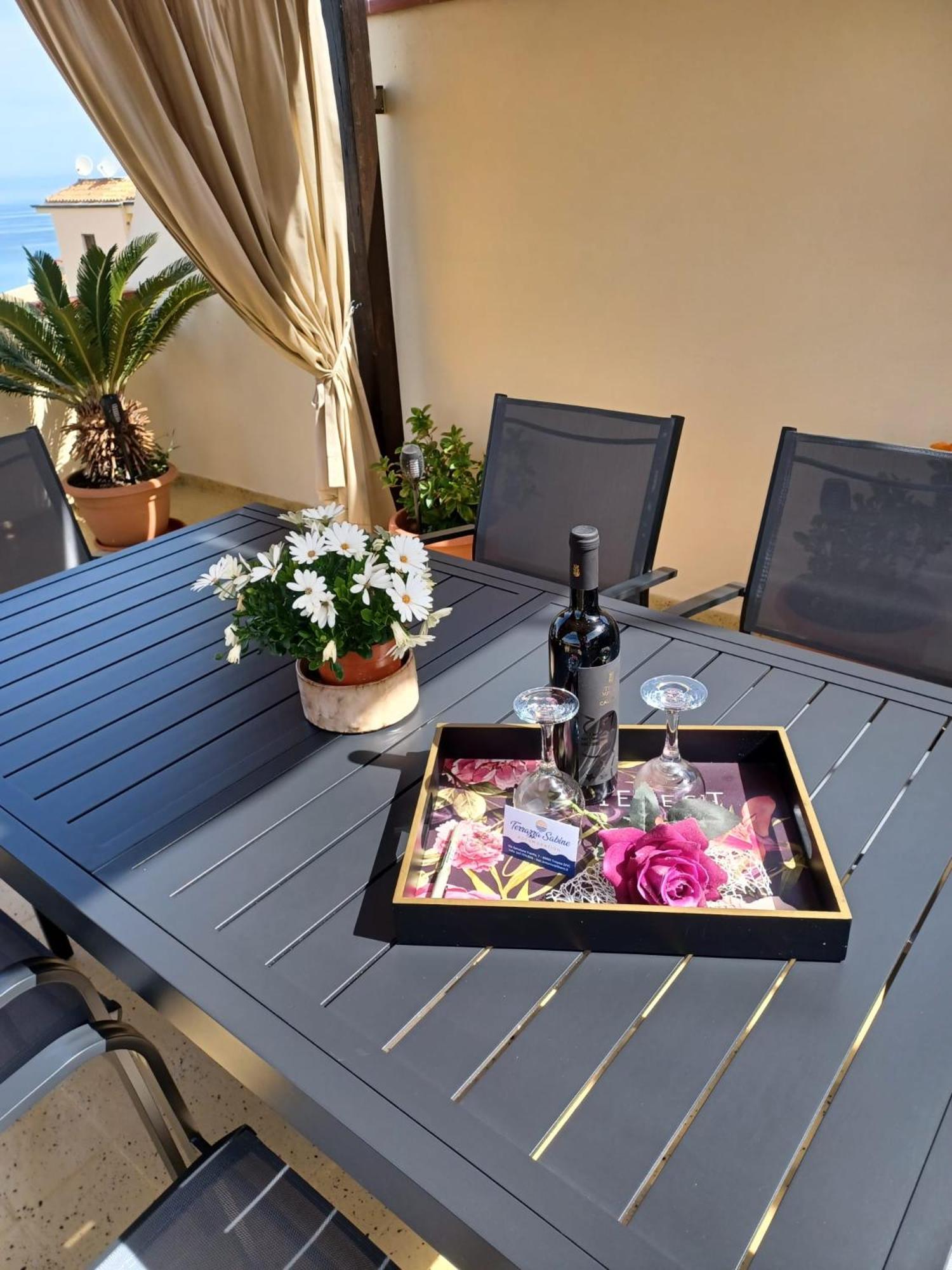 Terrazza Sabine Accomodation 特罗佩阿 外观 照片