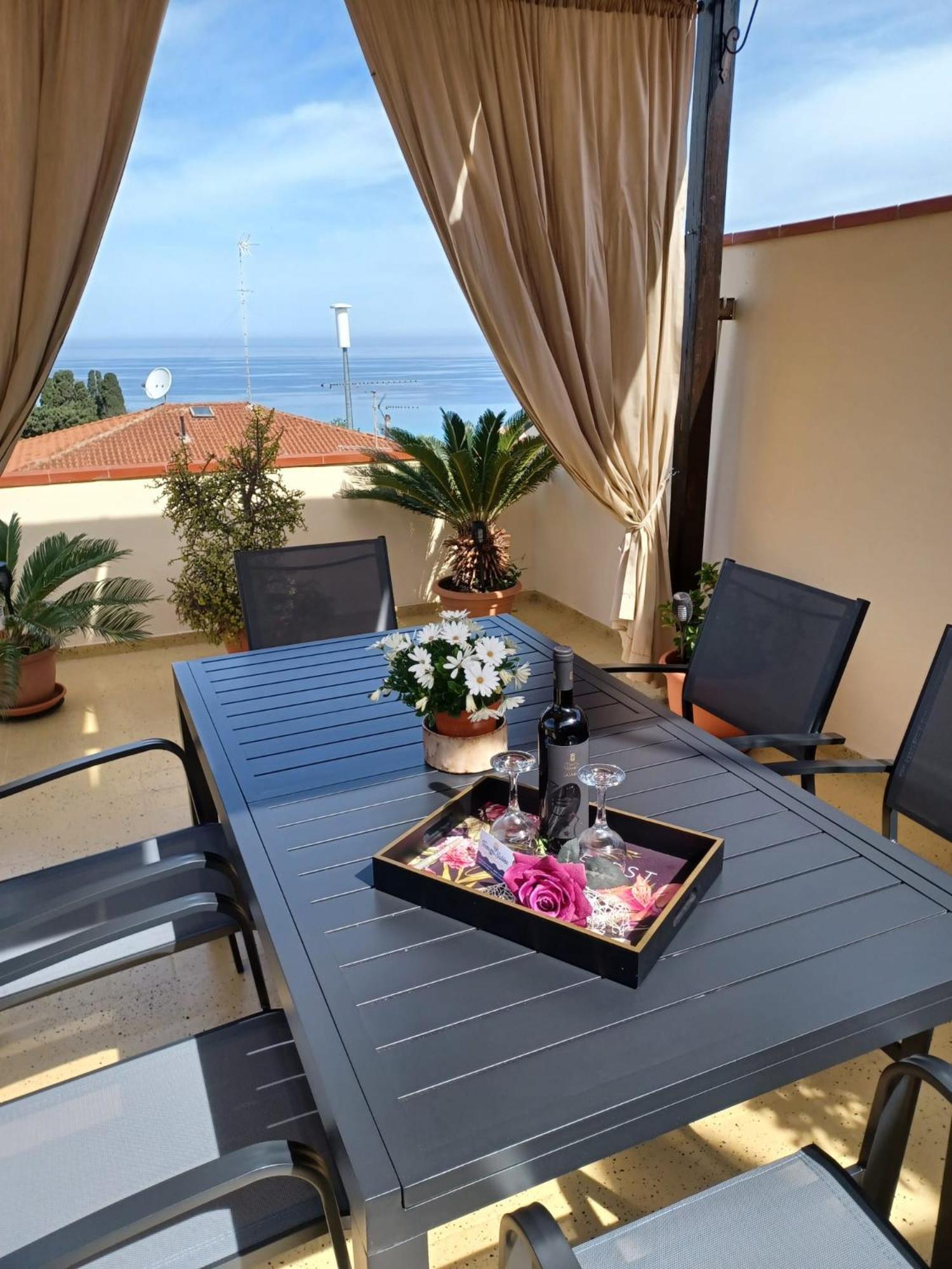 Terrazza Sabine Accomodation 特罗佩阿 外观 照片